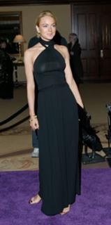 Lindsay Lohan feet photo thumbnail