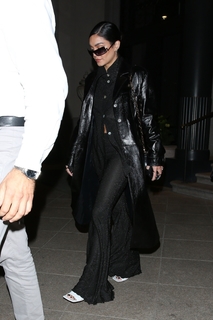 Vanessa Hudgens feet photo thumbnail