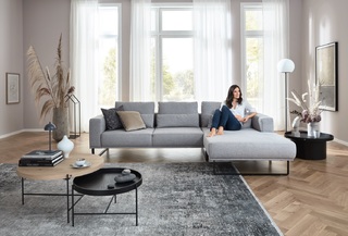 Bettina Zimmermann feet photo thumbnail