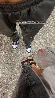 Corinna Kopf feet photo thumbnail