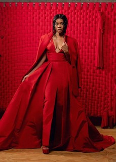 Regina Hall feet photo thumbnail