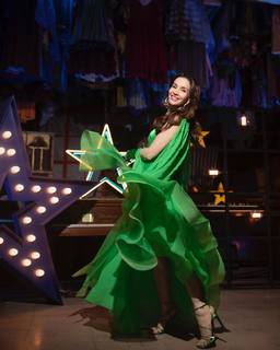 Natalia Oreiro feet photo thumbnail