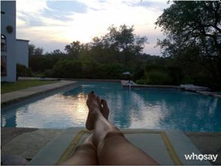 Eva Longoria feet photo thumbnail