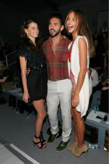 Irina Shayk feet photo thumbnail