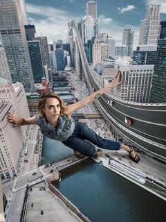 Cara Delevingne feet photo thumbnail