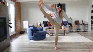 Rachel Ballinger feet photo thumbnail