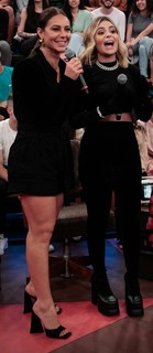 Paolla Oliveira feet photo thumbnail