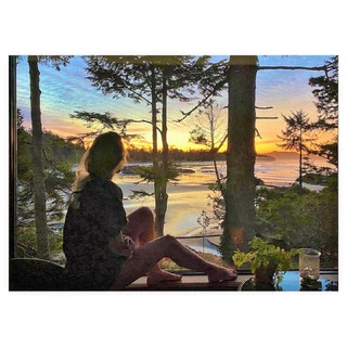 Shantel VanSanten feet photo thumbnail
