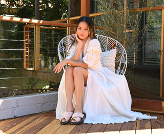 Jamie Chung feet photo thumbnail