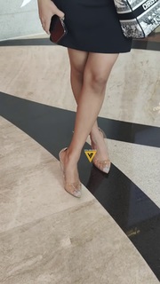 Anushka Sen feet photo thumbnail