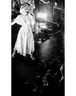 Aurora Aksnes feet photo thumbnail