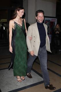 Karlie Kloss feet photo thumbnail