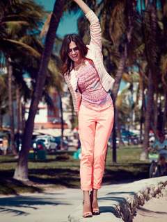 Bettina Zimmermann feet photo thumbnail