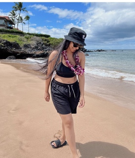 Lilly Singh feet photo 5