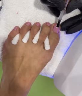 Paulina Sykut feet photo thumbnail