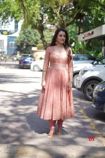 Trisha Krishnan feet photo thumbnail