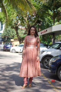 Trisha Krishnan feet photo thumbnail
