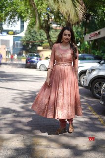 Trisha Krishnan feet photo thumbnail