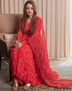 Trisha Krishnan feet photo thumbnail