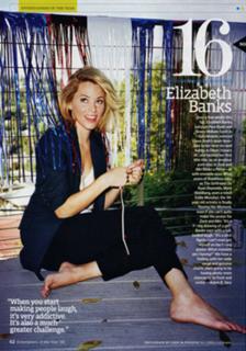Elizabeth Banks feet photo thumbnail