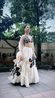 Tamannaah Bhatia feet photo thumbnail