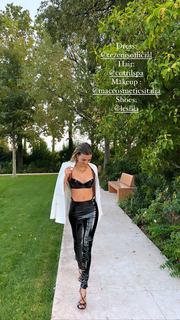 Ludovica Pagani feet photo thumbnail