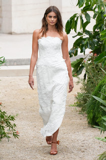 Taylor Hill feet photo thumbnail