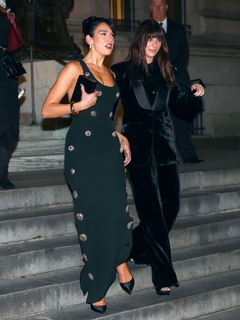 Camila Morrone feet photo thumbnail