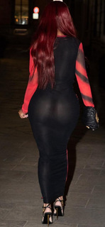 La La Anthony feet photo thumbnail