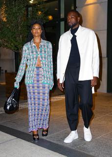Gabrielle Union feet photo thumbnail