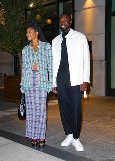 Gabrielle Union feet photo thumbnail