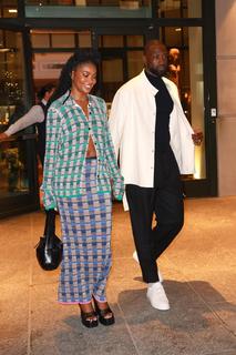 Gabrielle Union feet photo thumbnail