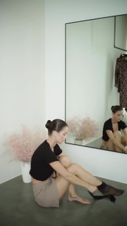Lena Meyer-Landrut feet photo thumbnail