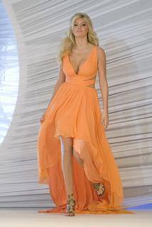 Kate Upton feet photo thumbnail