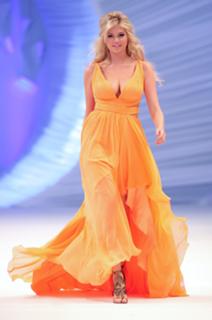 Kate Upton feet photo thumbnail