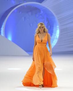 Kate Upton feet photo thumbnail