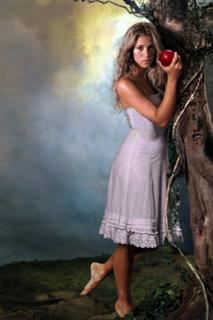 Shakira feet photo thumbnail