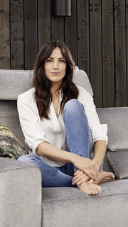 Bettina Zimmermann feet photo thumbnail