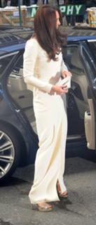 Catherine Princess of Wales feet photo thumbnail