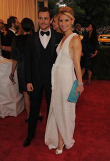 Claire Danes feet photo thumbnail