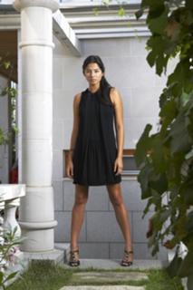 Jessica Gomes feet photo thumbnail