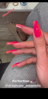 Jelena Karleusa feet photo thumbnail