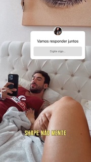 Juliana Salimeni feet photo thumbnail