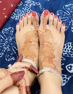 Poonam Yadav feet photo thumbnail