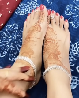 Poonam Yadav feet photo thumbnail