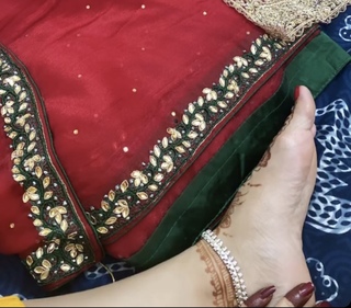Poonam Yadav feet photo thumbnail