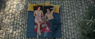 Bella Thorne feet photo thumbnail
