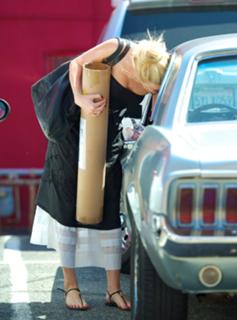 Amber Heard feet photo thumbnail
