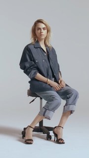 Cara Delevingne feet photo thumbnail