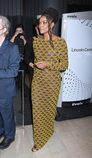 Gabrielle Union feet photo thumbnail
